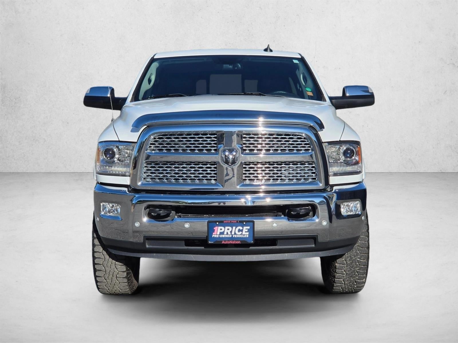 2017 RAM 2500 Laramie 4x4 Crew Cab 6'4" Box
