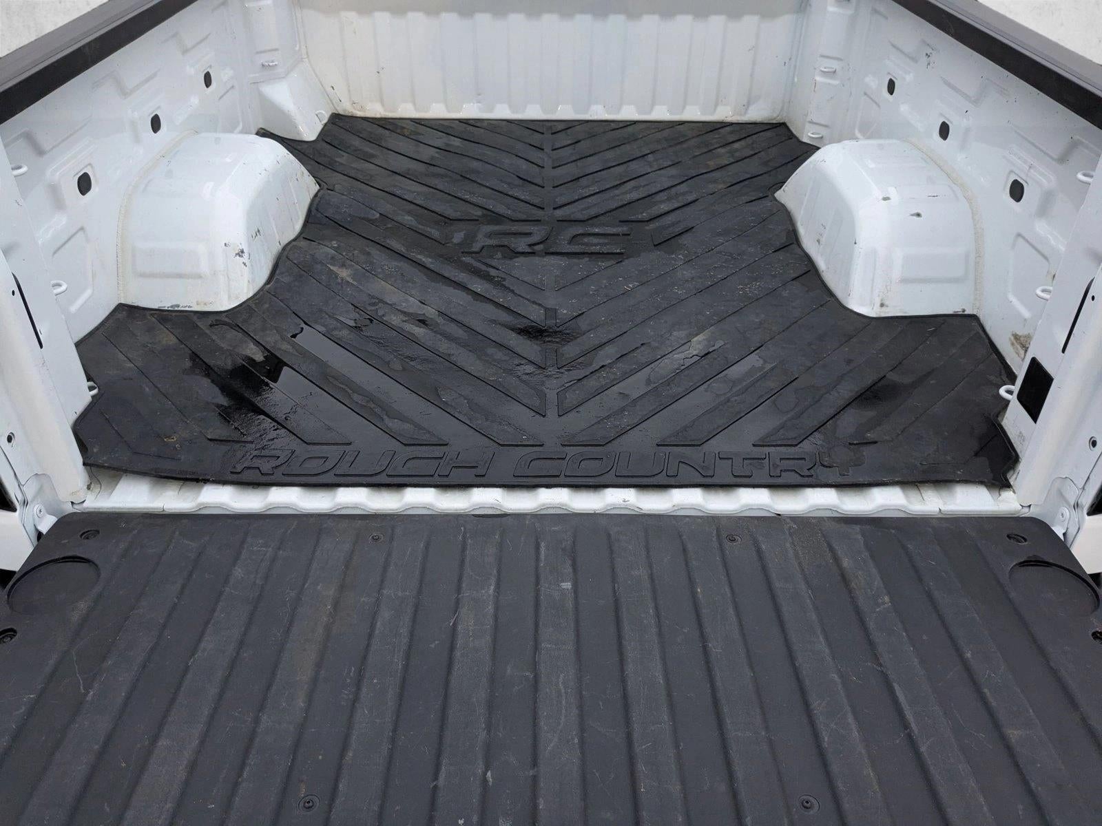 2024 GMC Sierra 1500 Regular Cab Standard Box 4-Wheel Drive Pro