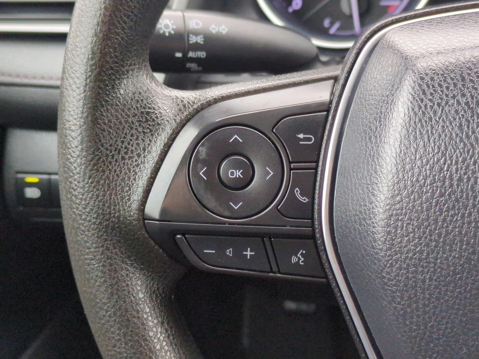 2019 Toyota Camry LE Auto (SE)