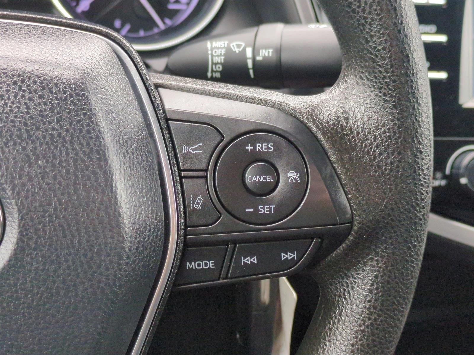 2019 Toyota Camry LE Auto (SE)