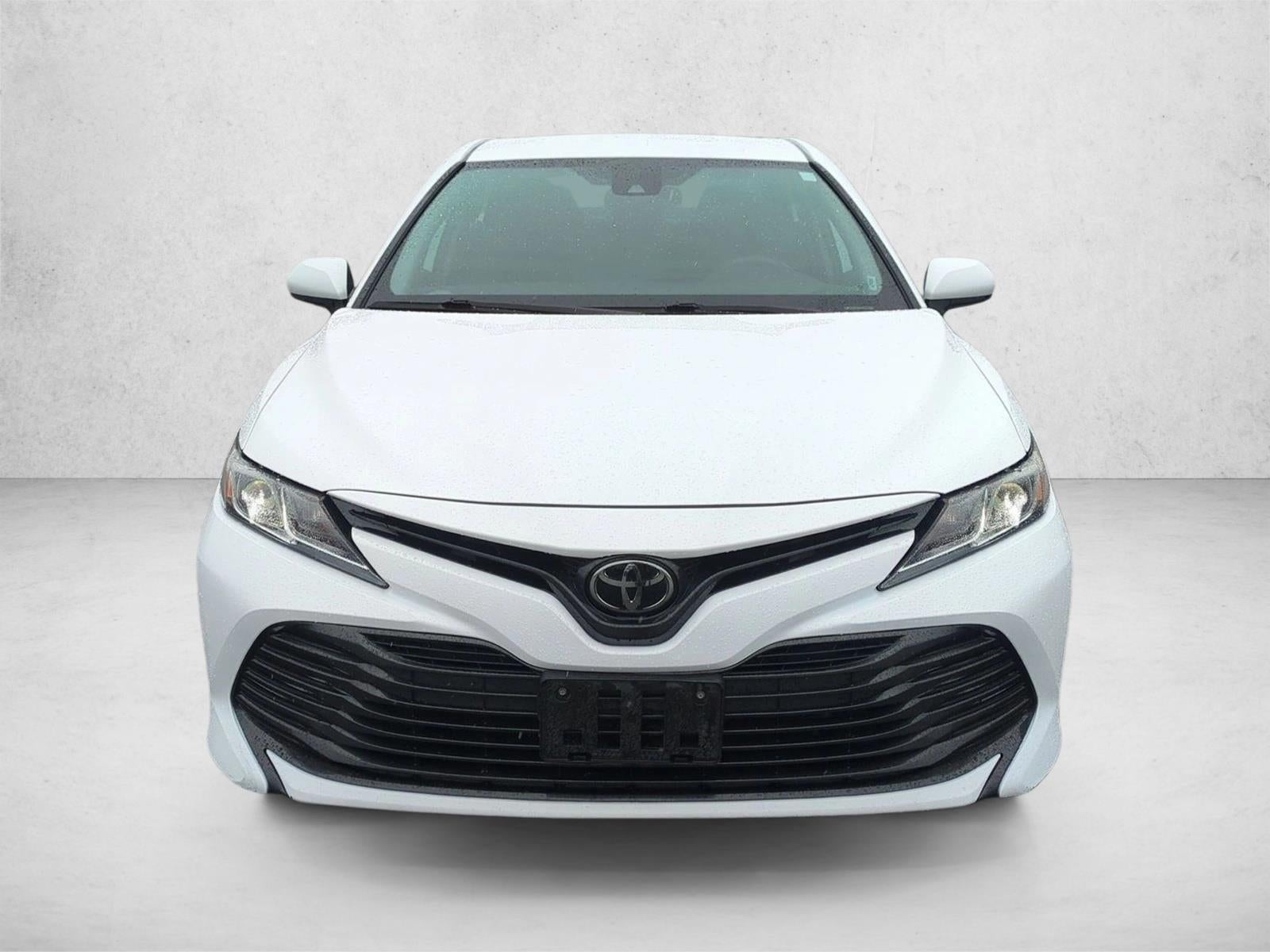 2019 Toyota Camry LE Auto (SE)