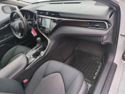 2019 Toyota Camry LE Auto (SE)