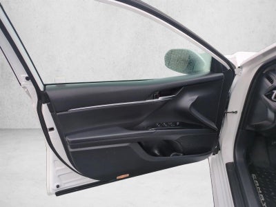 2019 Toyota Camry LE Auto (SE)