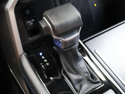 2023 Toyota Tundra 4WD 4WD Platinum CrewMax 5.5' Bed (Natl)