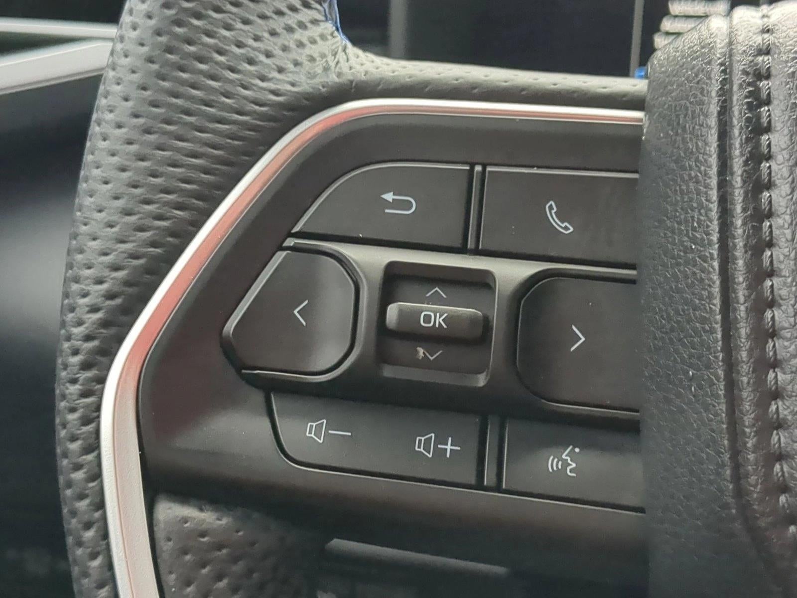 2025 Toyota Sequoia Platinum 4WD (Natl)