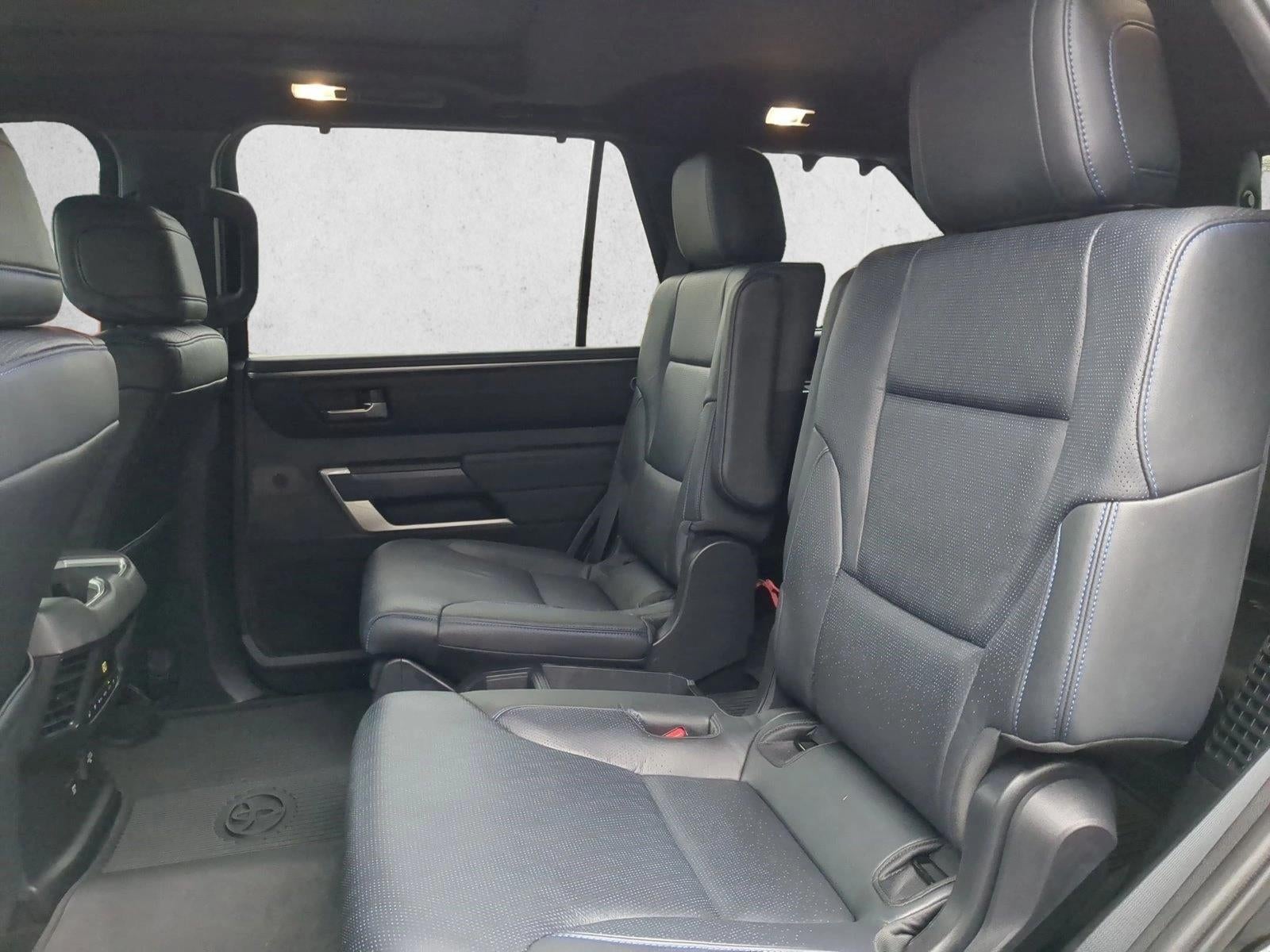 2025 Toyota Sequoia Platinum 4WD (Natl)