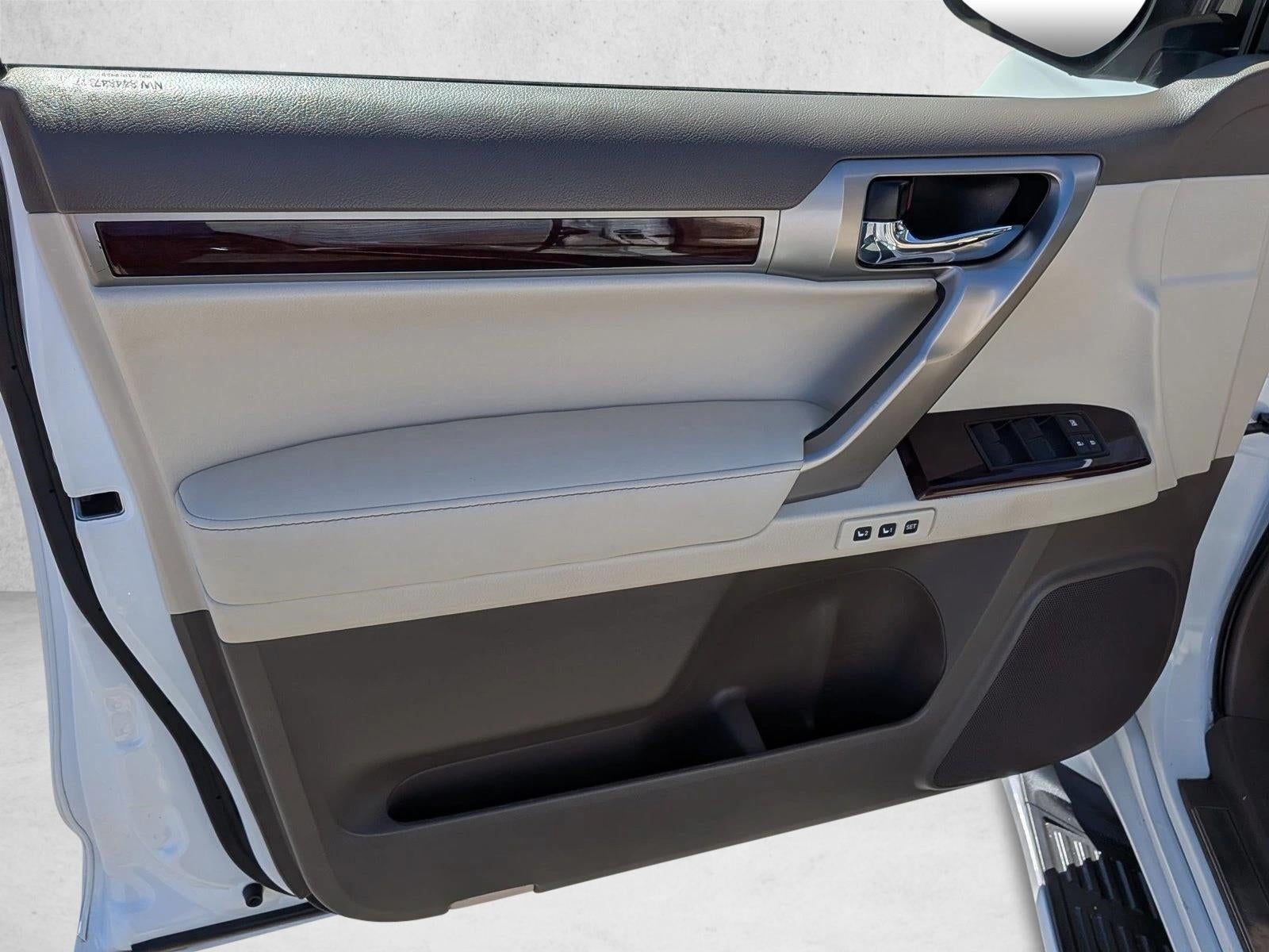 2016 Lexus GX 460 4WD 4dr Luxury