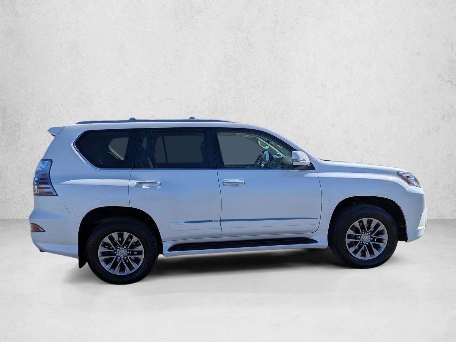 2016 Lexus GX 460 4WD 4dr Luxury