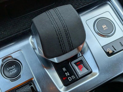 2024 Jaguar XF R-Dynamic SE Sedan AWD