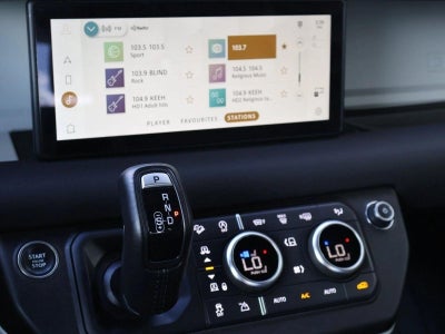 2023 Land Rover Defender 90 X-Dynamic SE AWD