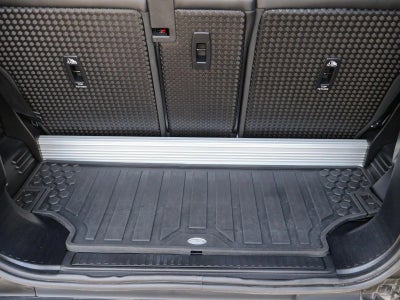 2023 Land Rover Defender 90 X-Dynamic SE AWD