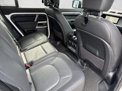 2024 Land Rover Defender 110 P400 X-Dynamic SE