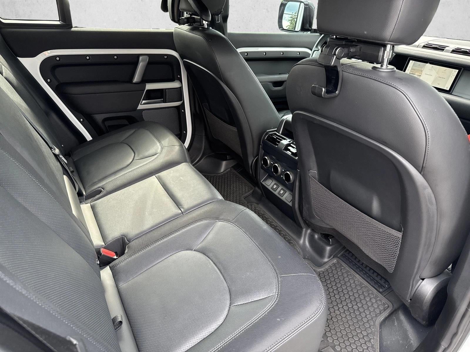 2024 Land Rover Defender 110 P400 X-Dynamic SE