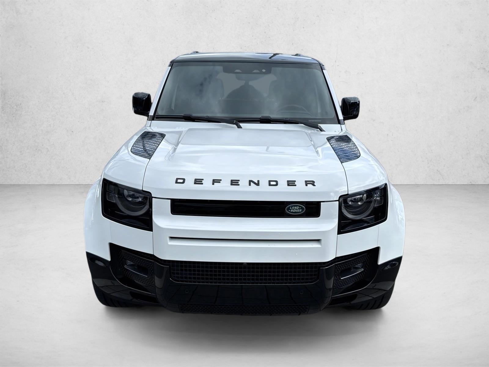 2024 Land Rover Defender 110 P400 X-Dynamic SE