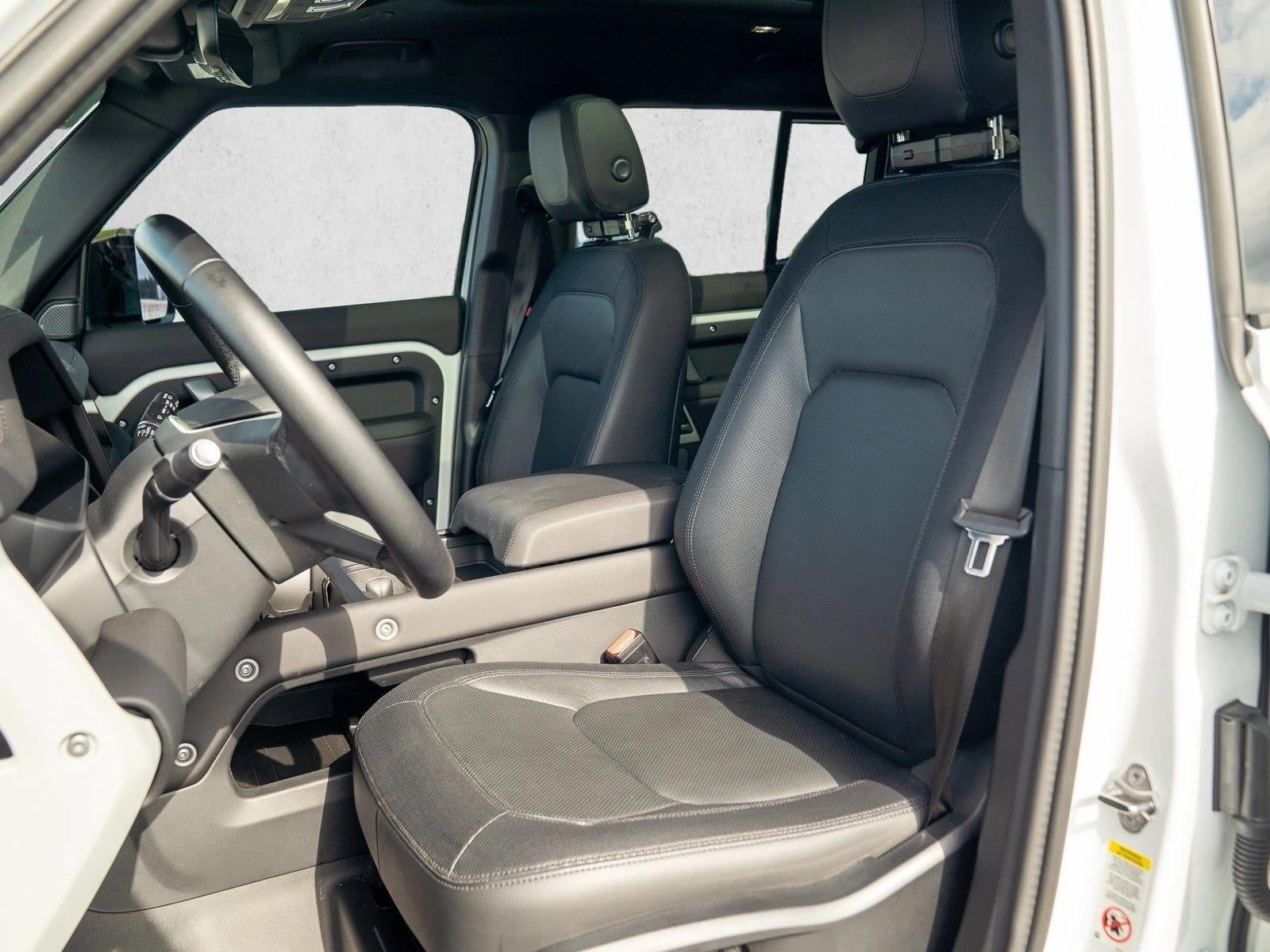 2024 Land Rover Defender 110 P400 X-Dynamic SE