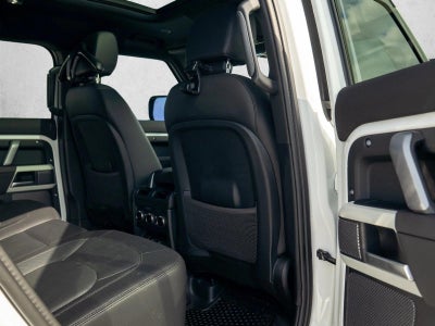 2024 Land Rover Defender 110 P400 X-Dynamic SE