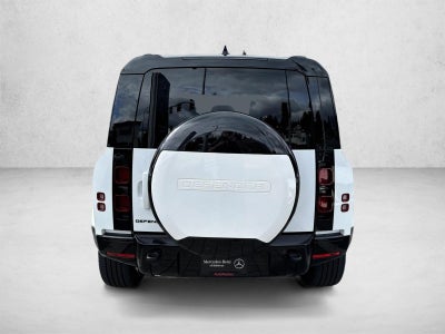 2024 Land Rover Defender 110 P400 X-Dynamic SE