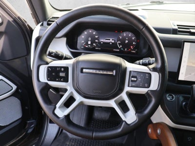 2024 Land Rover Defender 130 P400 X-Dynamic SE