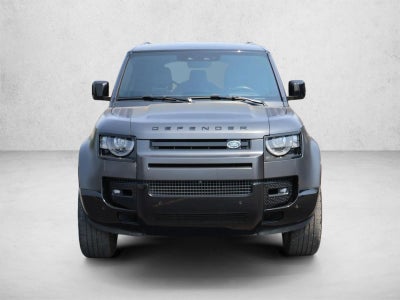 2024 Land Rover Defender 130 P400 X-Dynamic SE