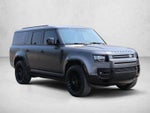 2024 Land Rover Defender 130 P400 X-Dynamic SE