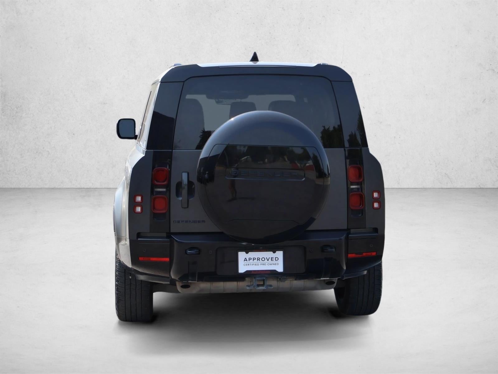 2024 Land Rover Defender 130 P400 X-Dynamic SE