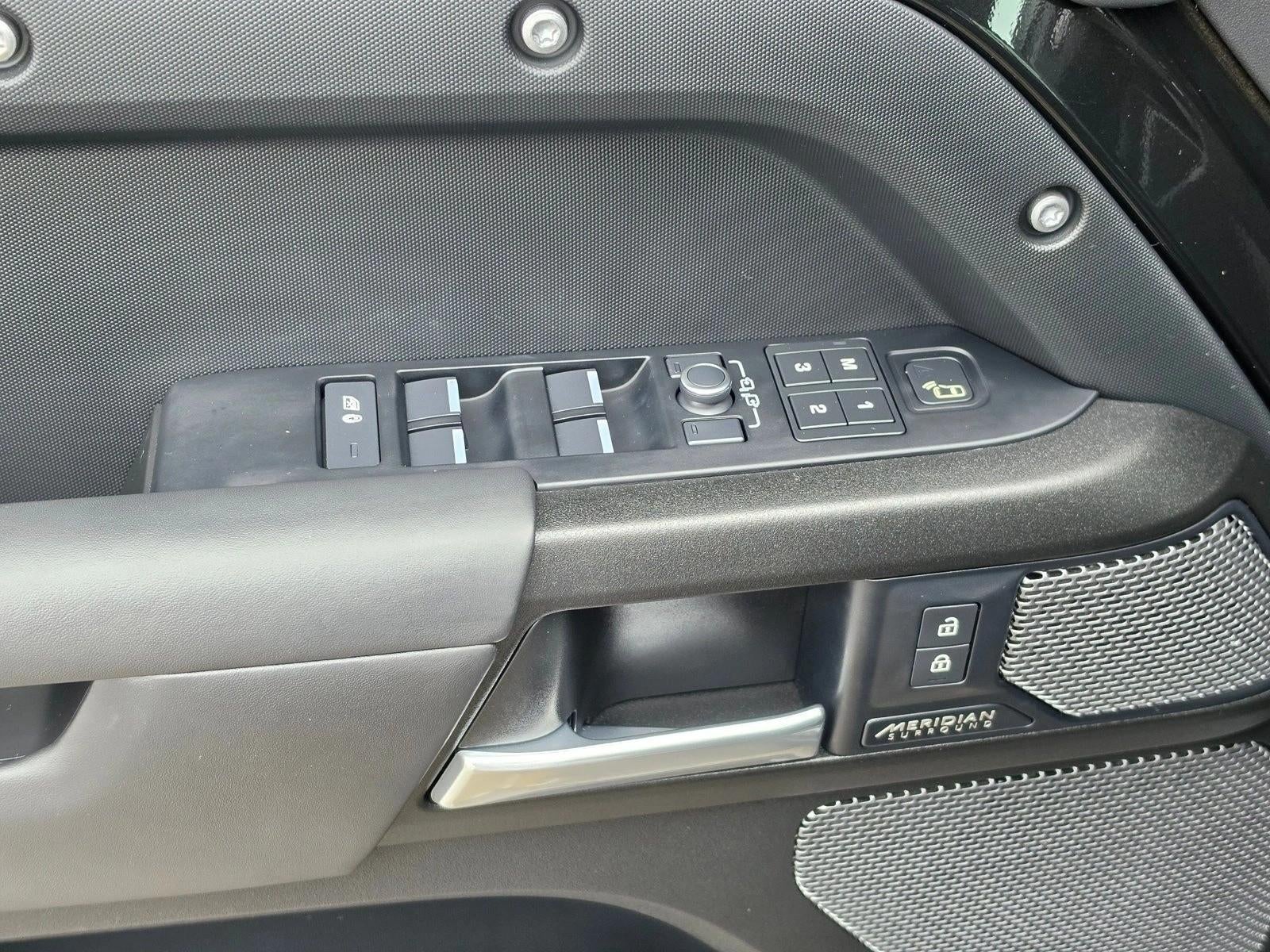 2023 Land Rover Defender 110 V8 AWD