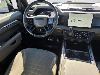 2025 Land Rover Defender 110 P635 OCTA Edition One