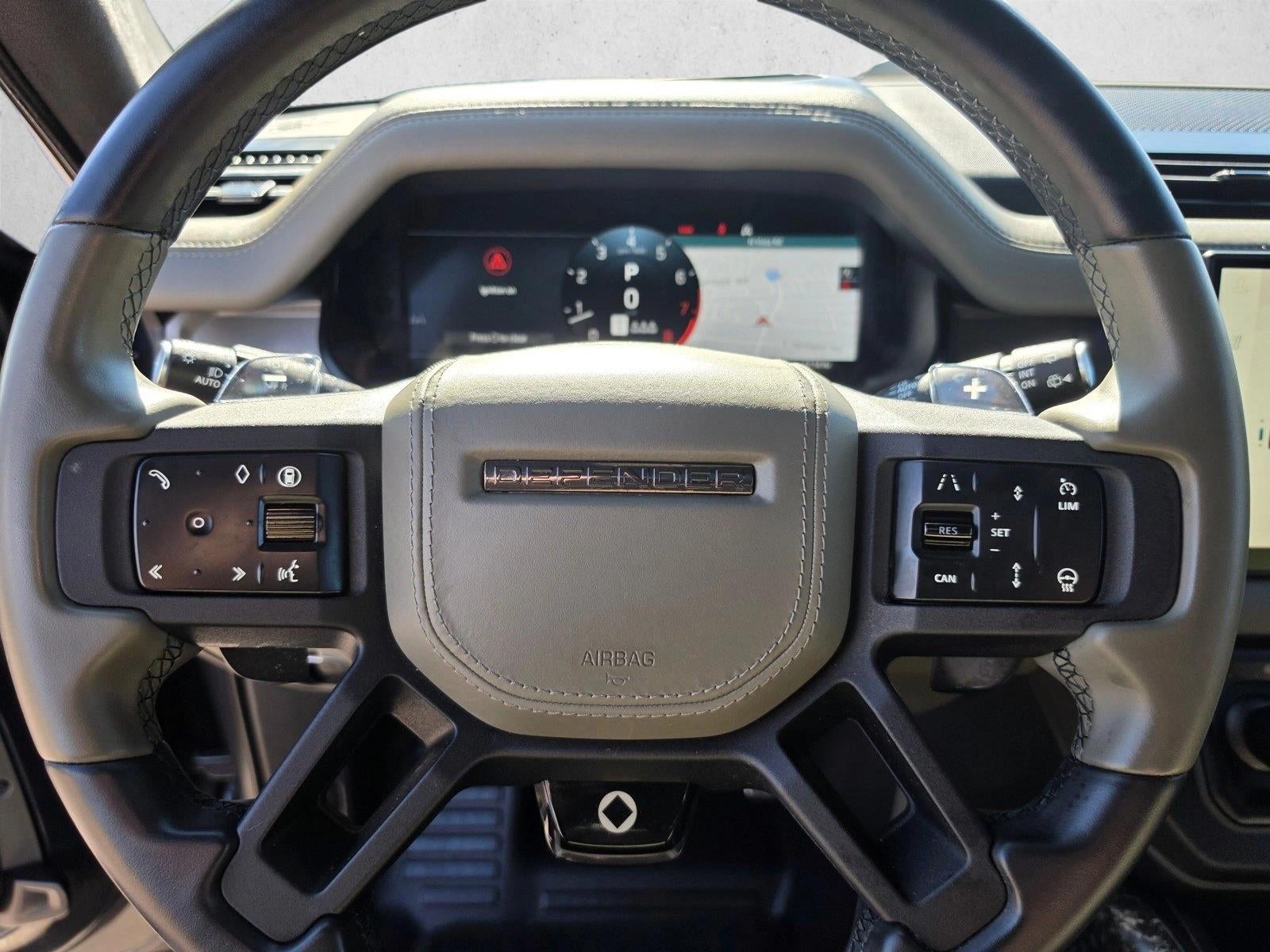 2025 Land Rover Defender 110 P635 OCTA Edition One