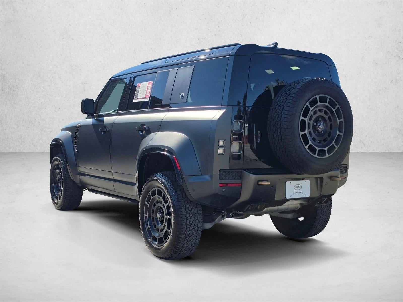 2025 Land Rover Defender 110 P635 OCTA Edition One