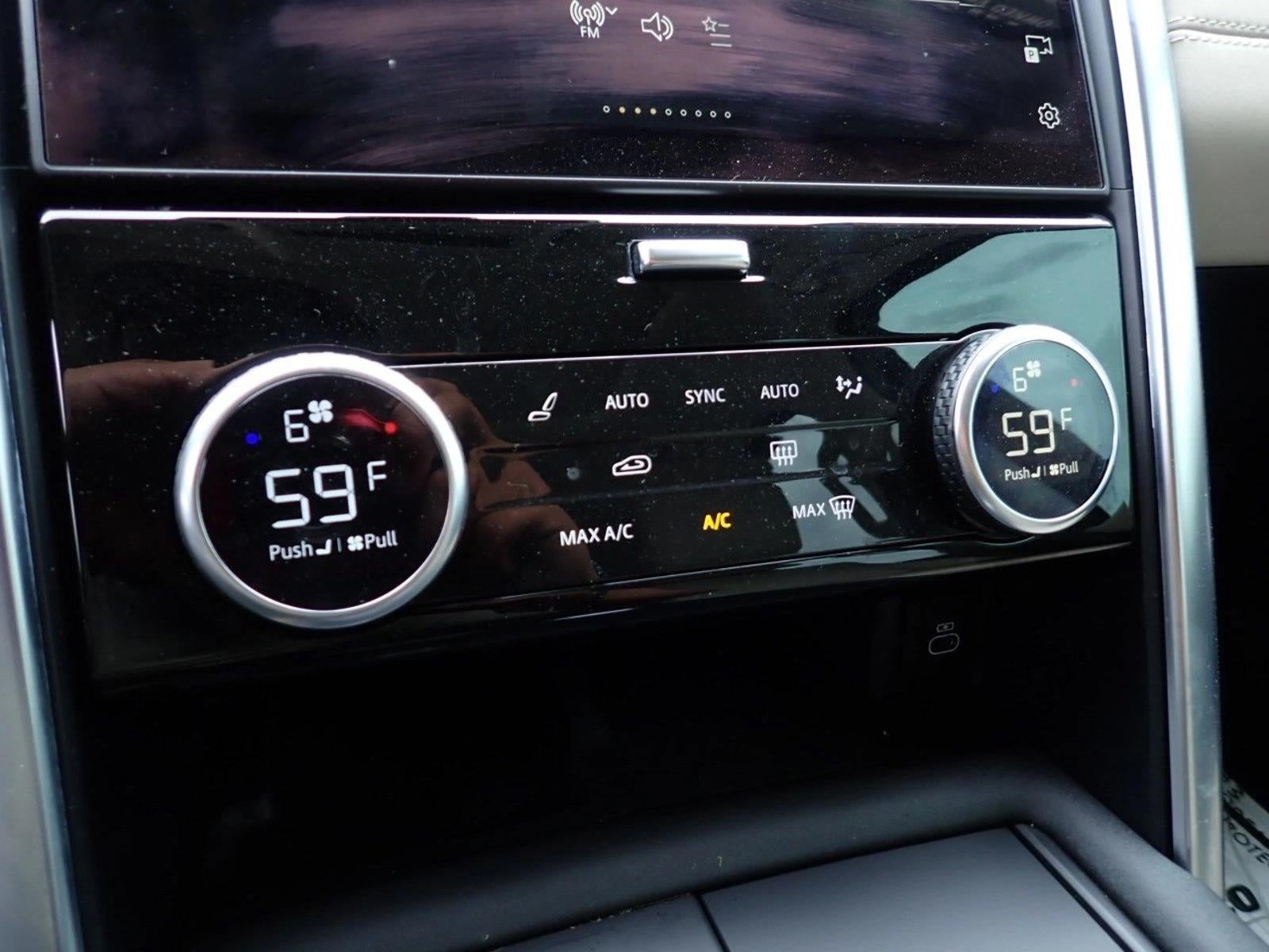 2021 Land Rover Discovery P300 S