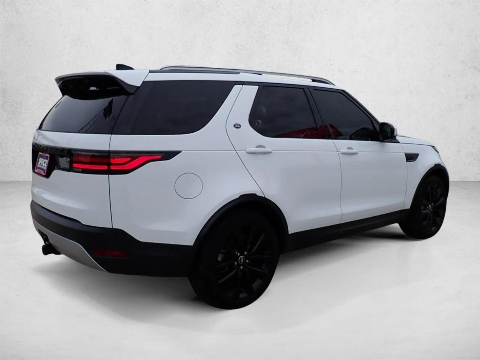 2021 Land Rover Discovery P300 S