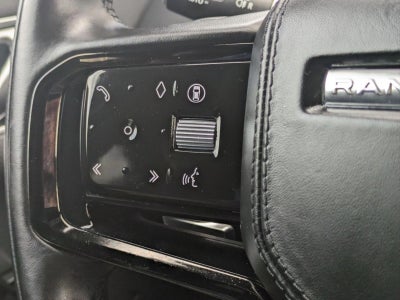 2025 Land Rover Range Rover Velar P250 Dynamic SE