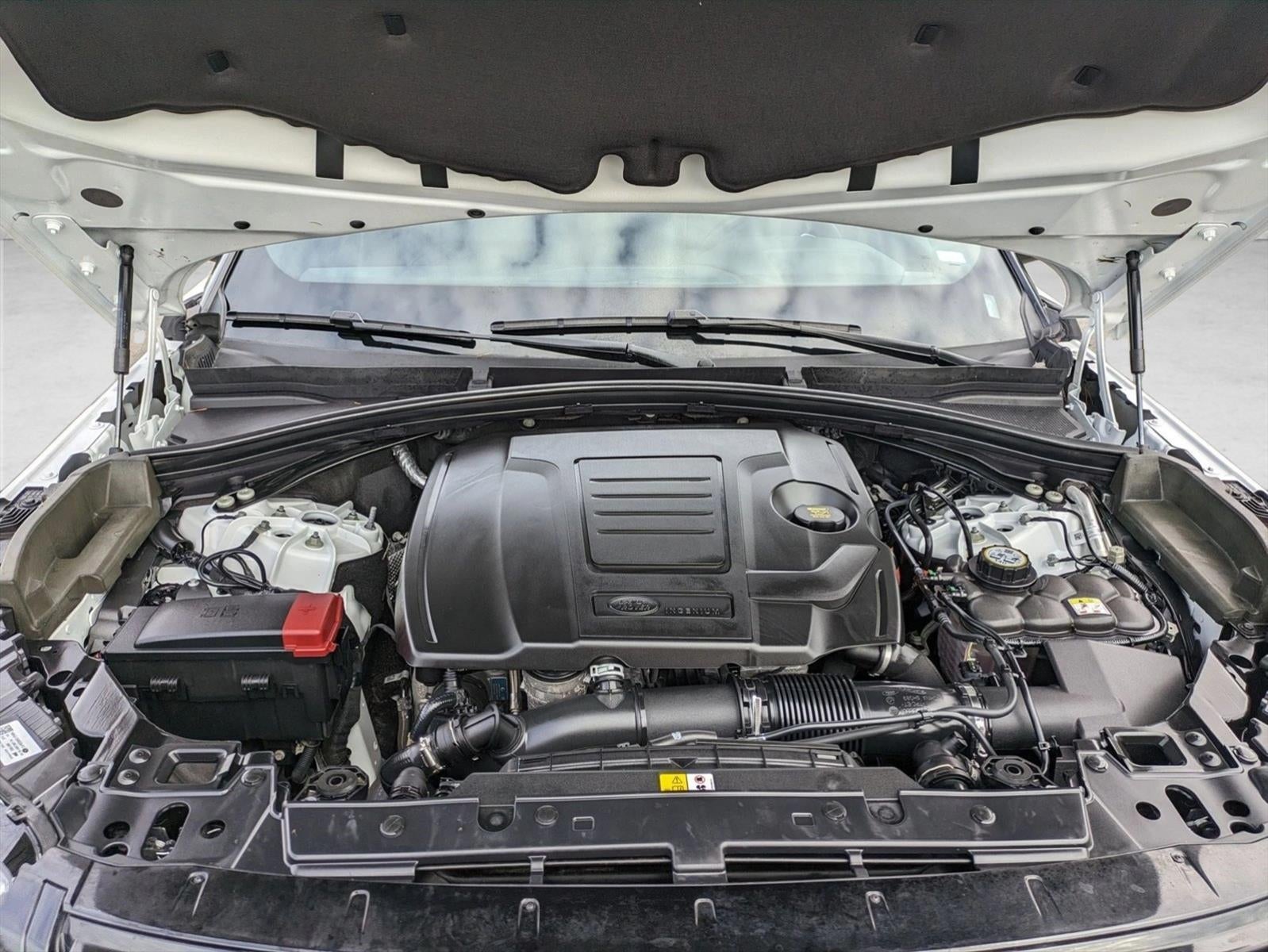 2025 Land Rover Range Rover Velar P250 Dynamic SE