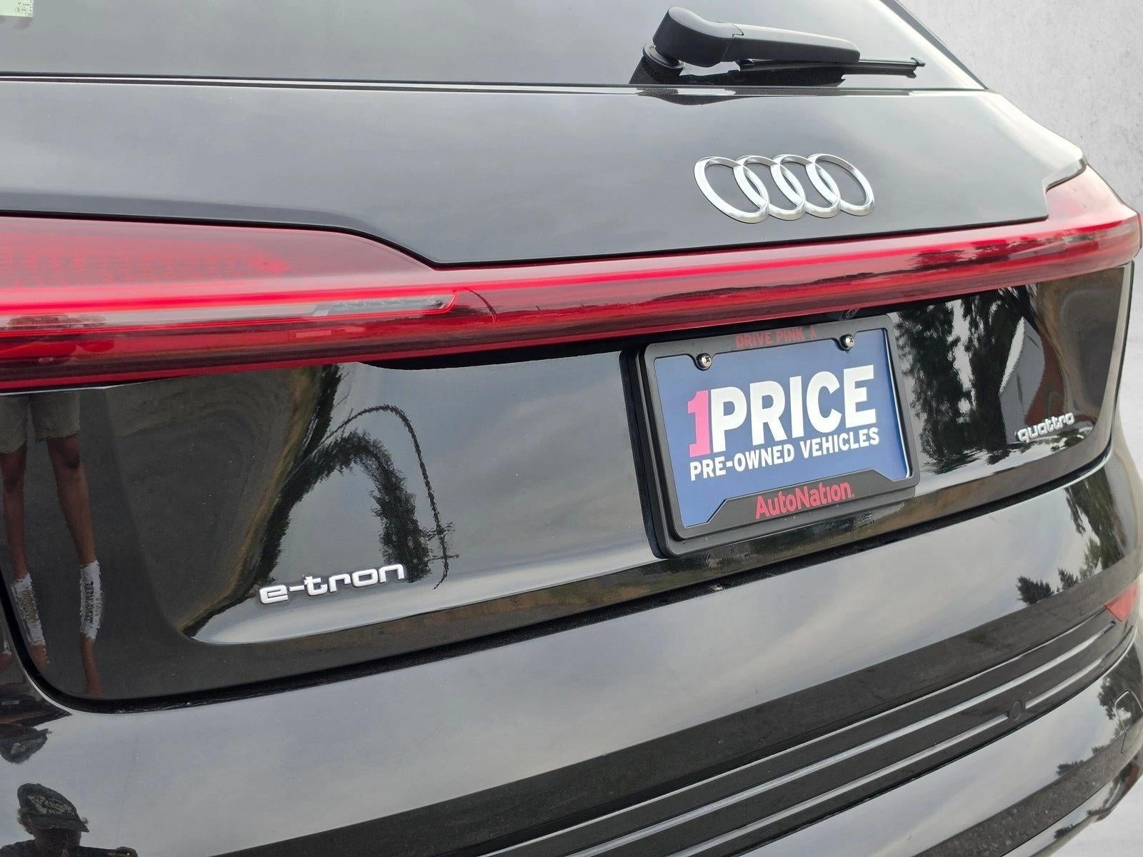 2022 Audi e-tron Premium quattro