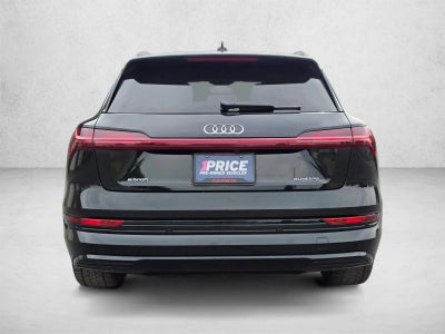 2022 Audi e-tron Premium quattro
