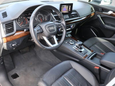 2020 Audi Q5 Premium 45 TFSI quattro