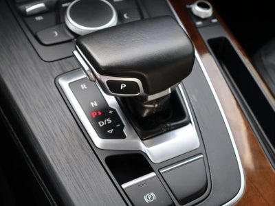 2020 Audi Q5 Premium 45 TFSI quattro