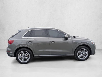 2022 Audi Q3 S line Premium Plus 45 TFSI quattro