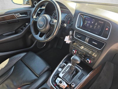 2016 Audi Q5 quattro 4dr 3.0T Prestige