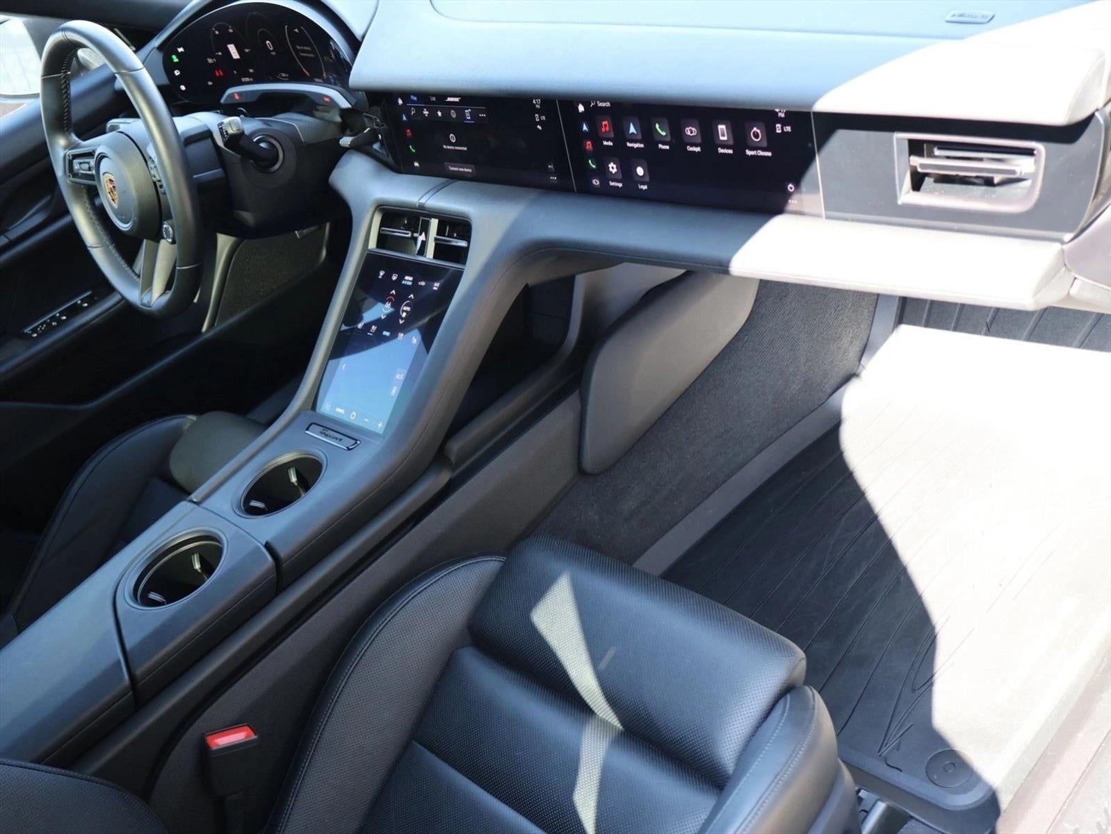 2022 Porsche Taycan 4 Cross Turismo AWD