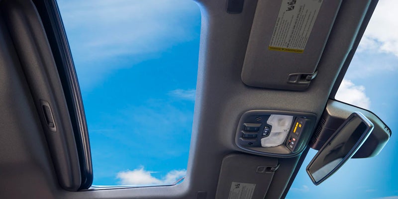 2023 Chevrolet Colorado interior